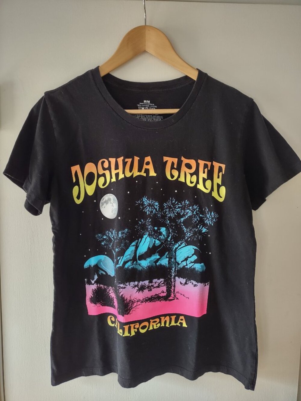 Joshua Tree California Graphic Tee Shirt Women’s Medium Black Desert Sunset Boho